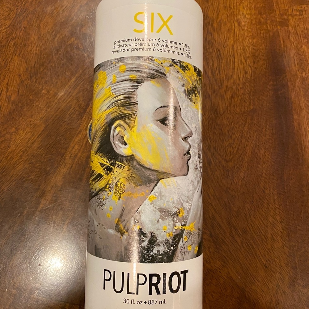 Pulp Riot 6 Volume Premium Developer 33.8 oz